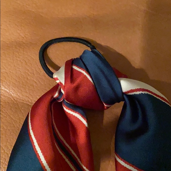 Bardot Bow Gallery scarf scrunchie - Picture 2 of 2